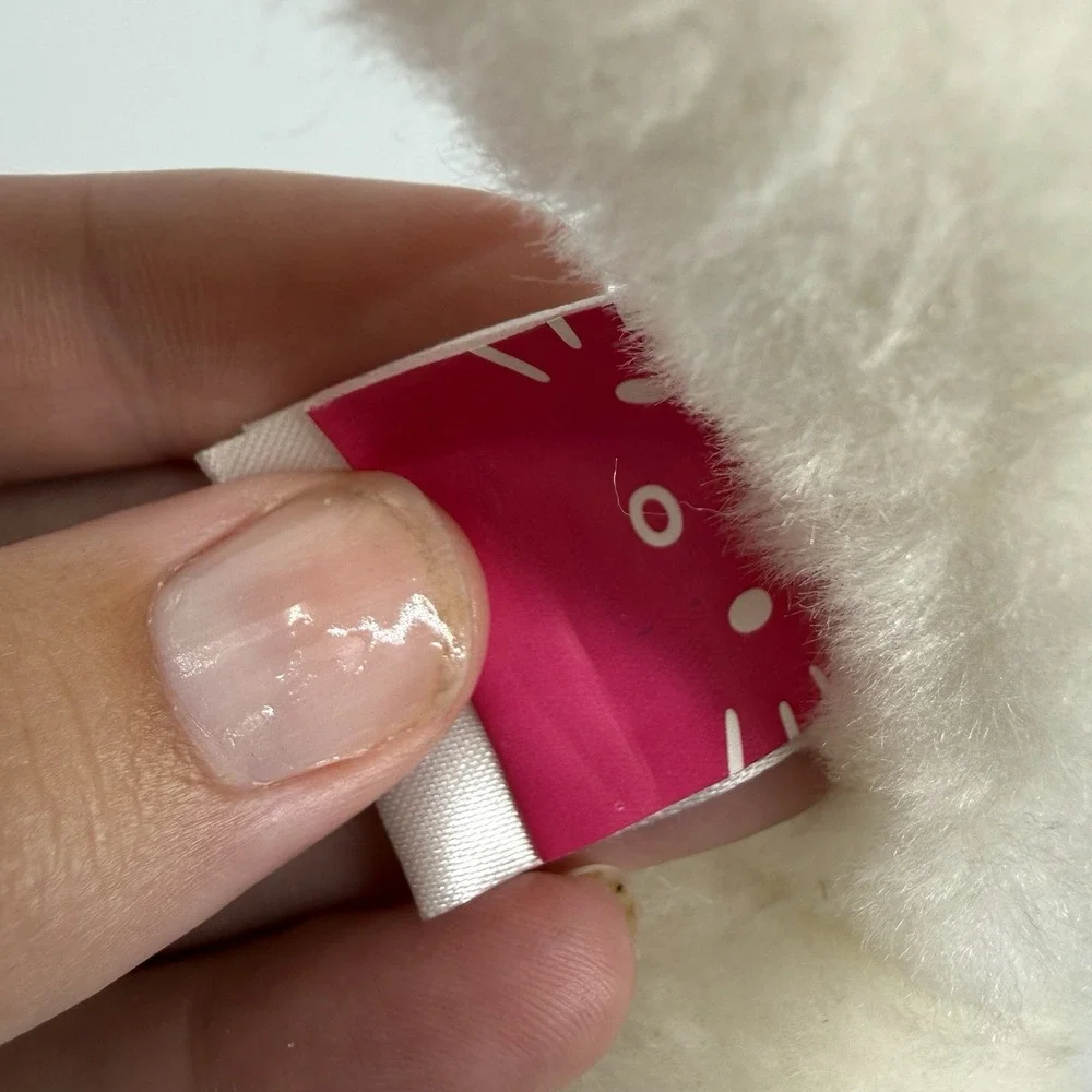 Hello‎ Kitty White Pink Fluffy Earmuffs Girls Warm Winter Outdoor Accessories
